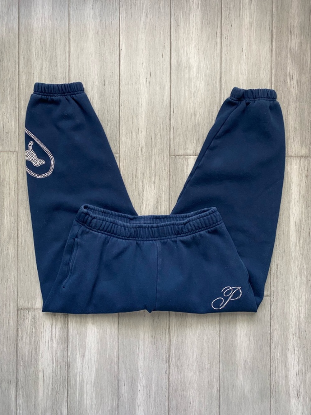 PINK Ivy Fleece Campus Sweatpants Womens Navy Blue Rhinestone Accents M
